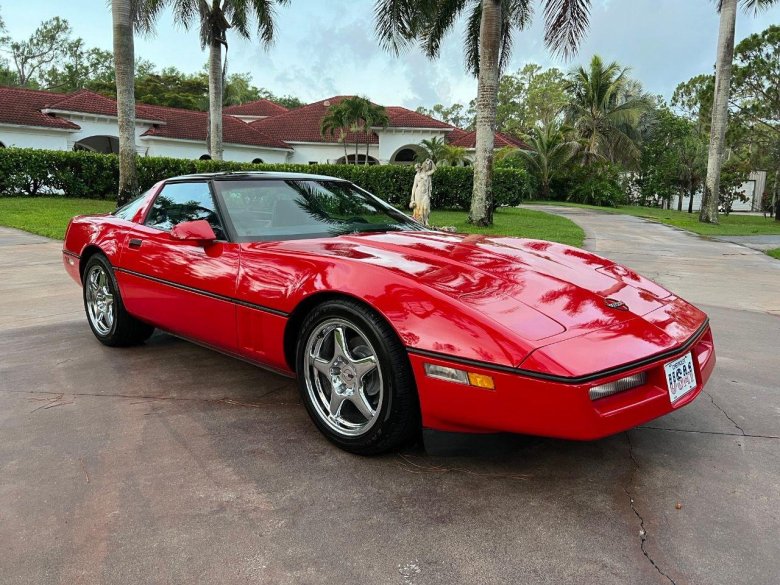 Chevrolet corvette c4 1990