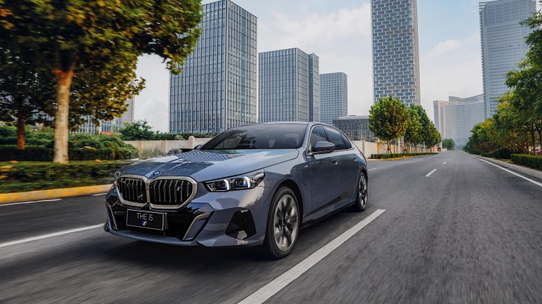 Новая бмв 5 2023