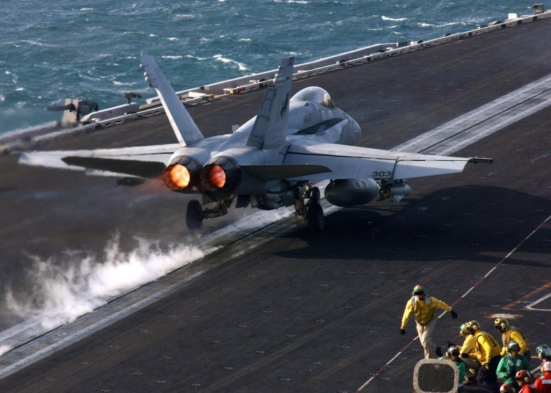 Mcdonnell douglas f/a-18 hornet