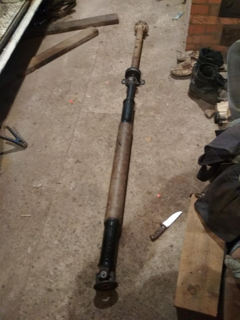 Карданный вал нива 2131