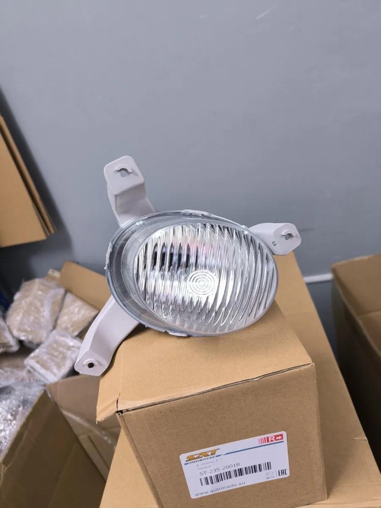 Фара противотуманная левая для chevrolet aveo