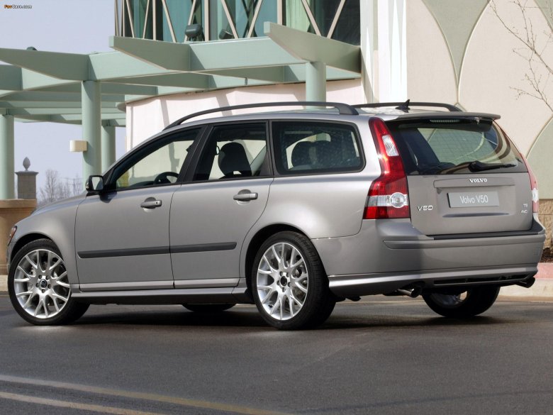 Volvo v50 универсал