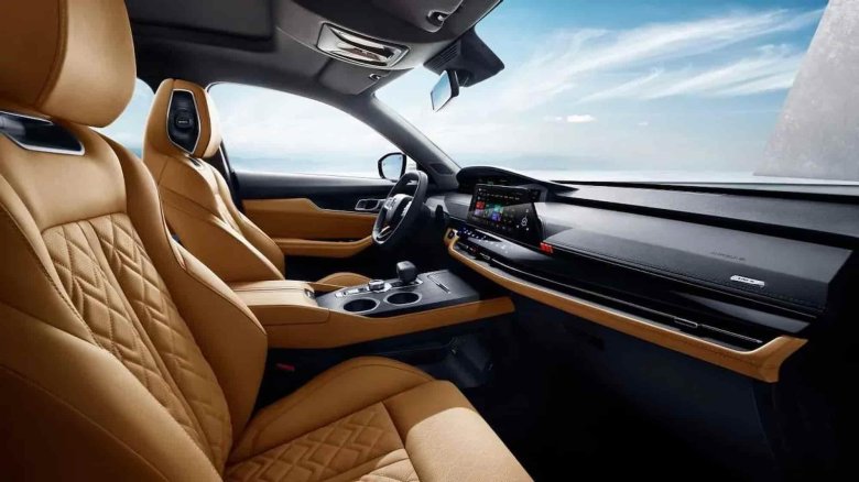 Changan uni s салон