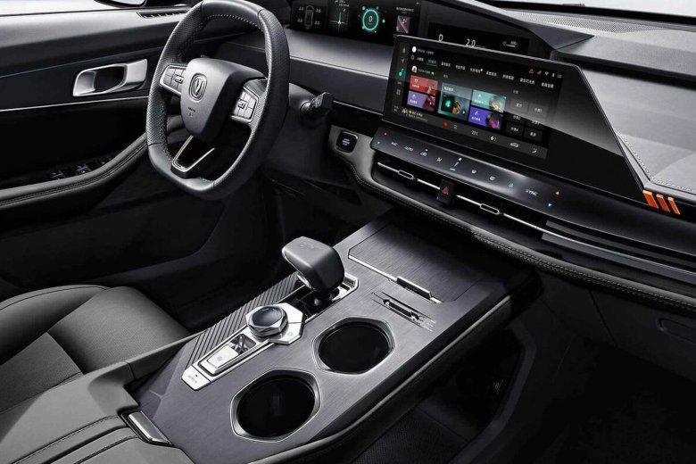 Changan uni k интерьер