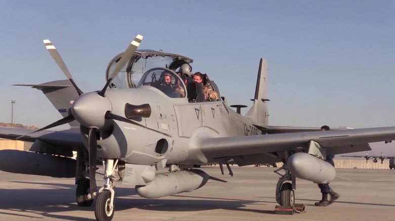 Штурмовики emb 314 super tucano
