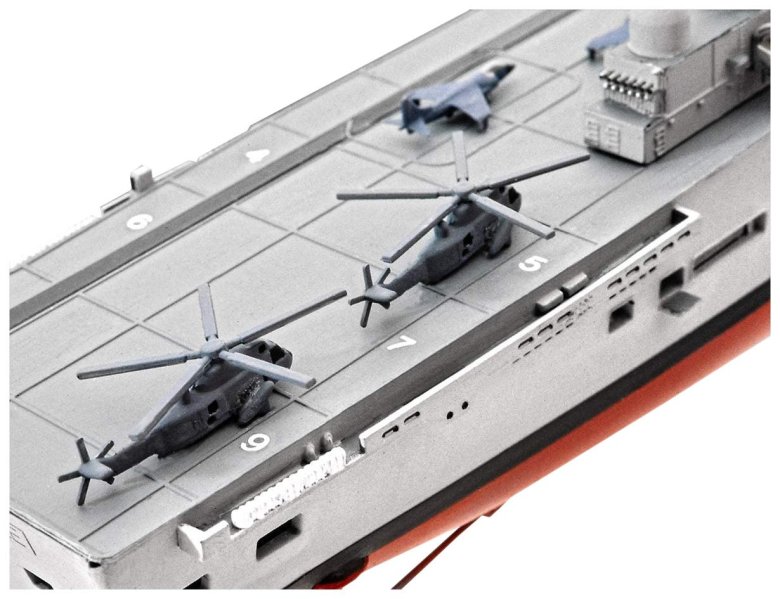 Модель авианосца арк роял