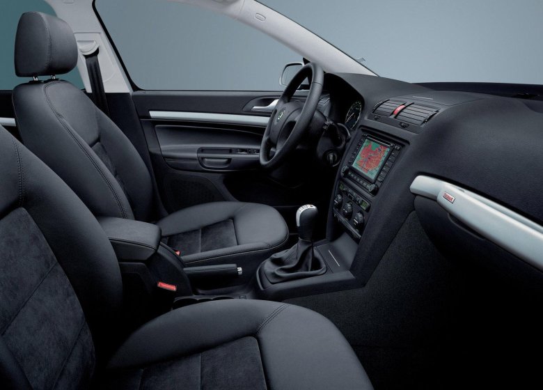 Skoda octavia a 5 салон