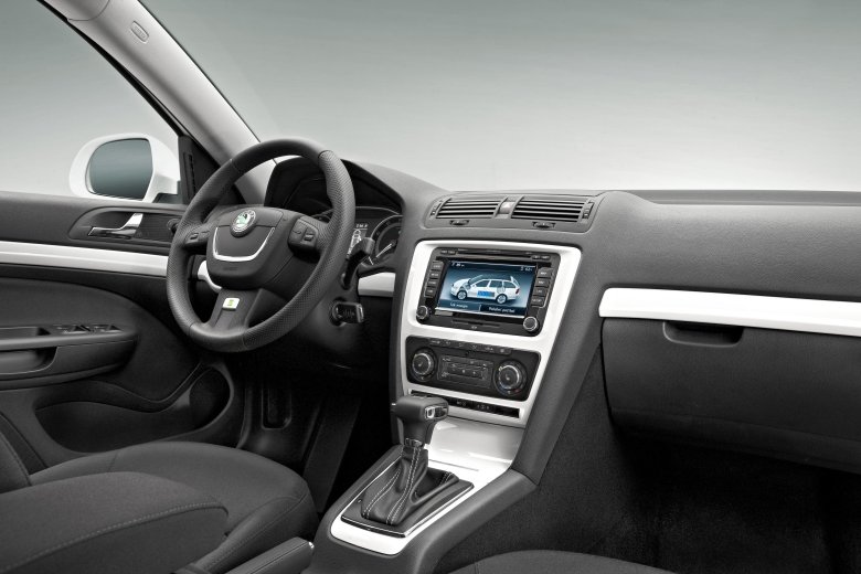 Skoda octavia 2012 салон