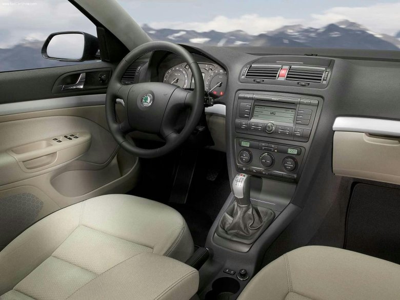 Skoda octavia a5 дорестайлинг салон