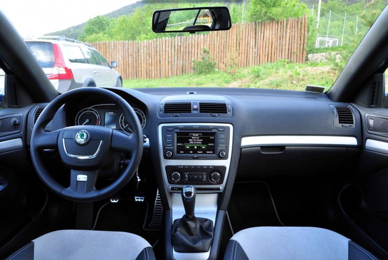 Шкода октавия rs 2007