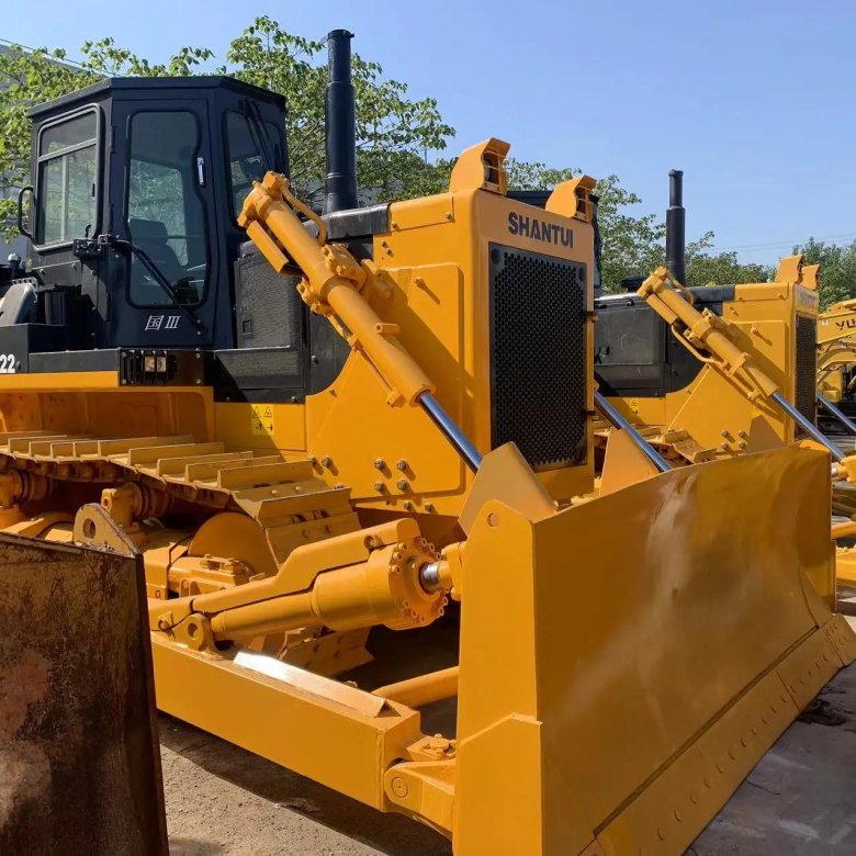 Бульдозер shantui sd 22