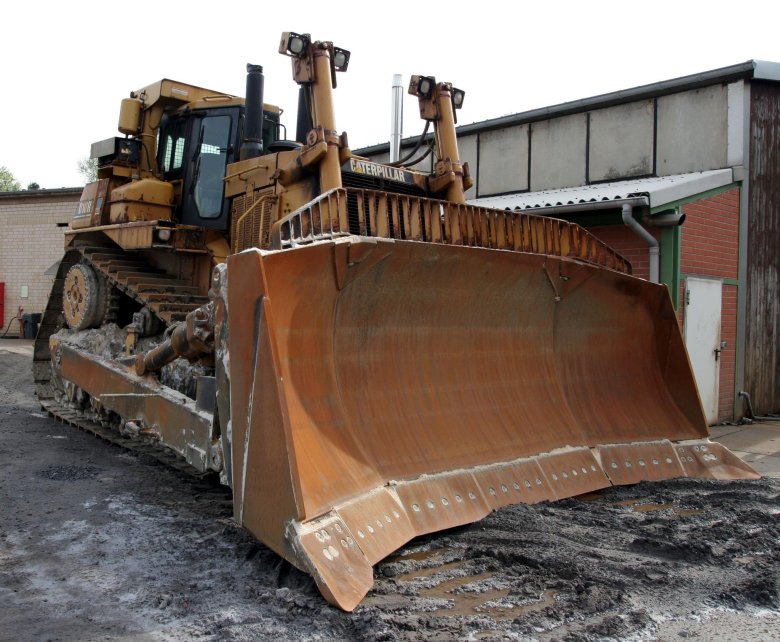 Бульдозер катерпиллер д 10р