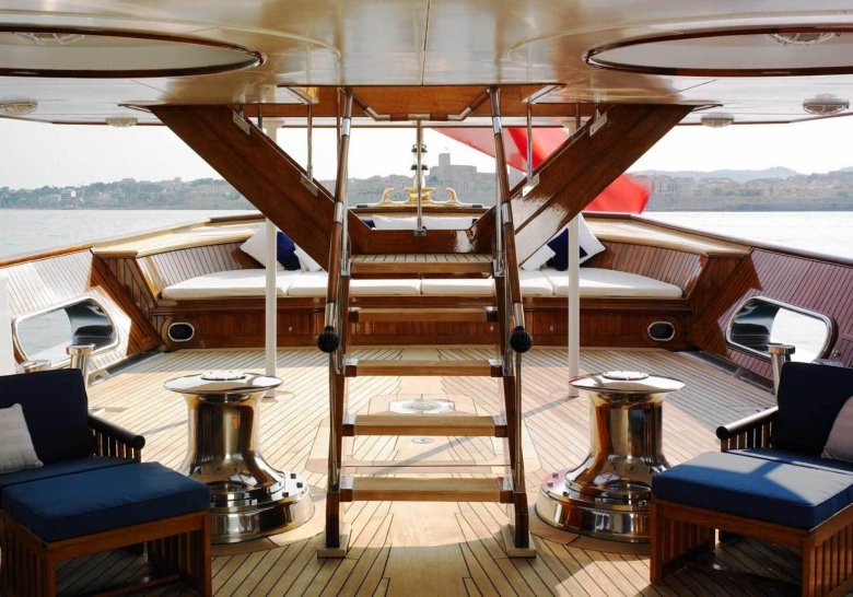 Яхта интерьер