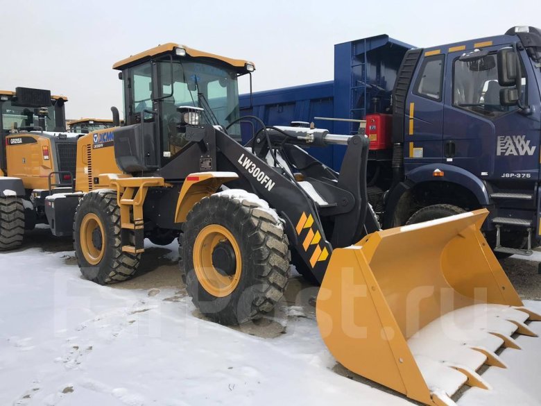 Фронтальный погрузчик lw300fn