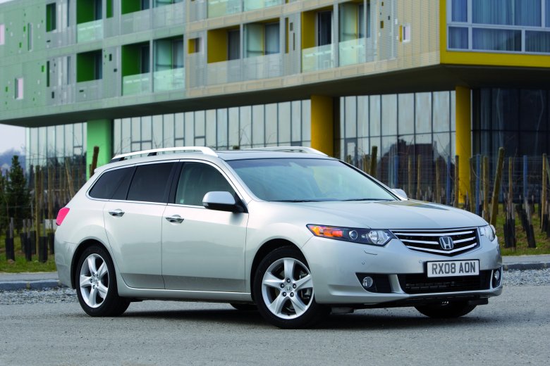 Honda accord универсал 2008