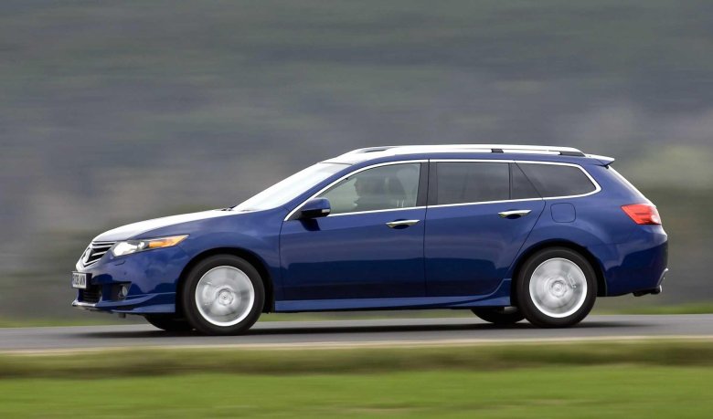 Honda accord универсал 2008