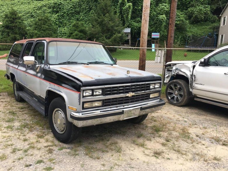 Chevrolet suburban 1985