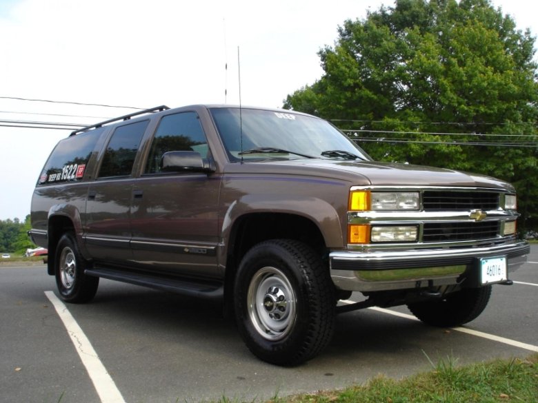 Chevrolet suburban 2500