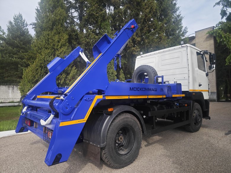 Мусоровоз мультилифт