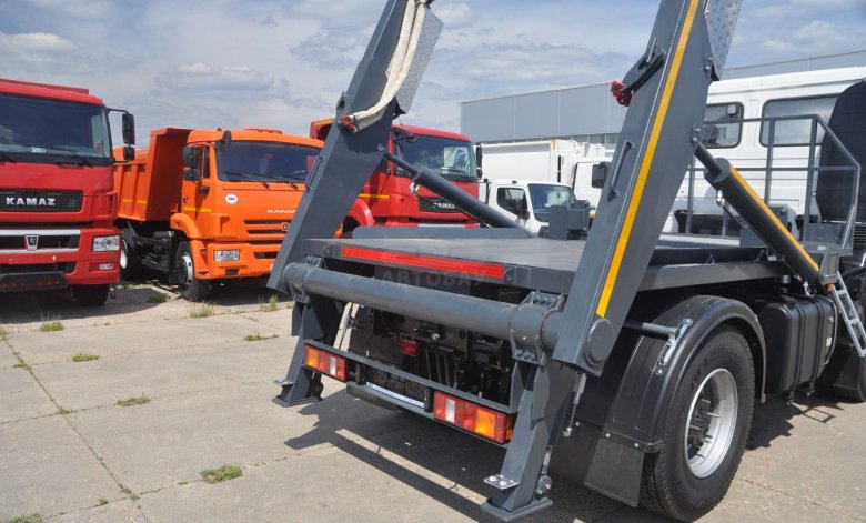 Бункеровоз на маз 5550