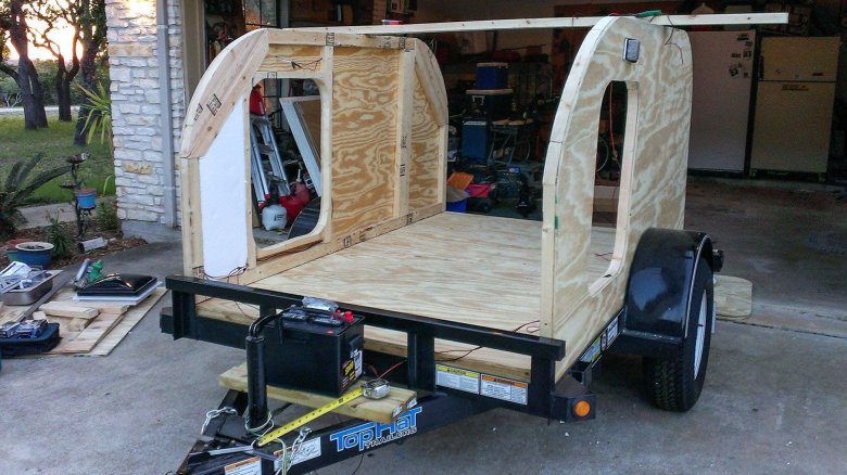 Дом на колесах своими руками из прицепа