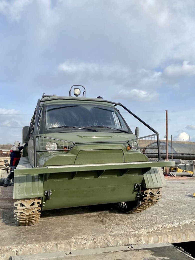 Гусеничный снегоболотоход газ 34039