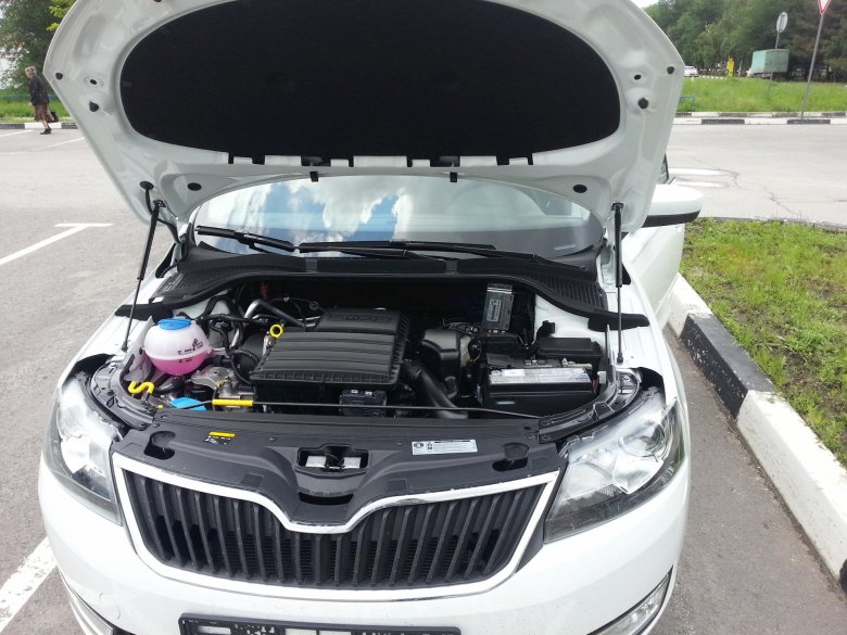 Шкода рапид 2014 под капотом