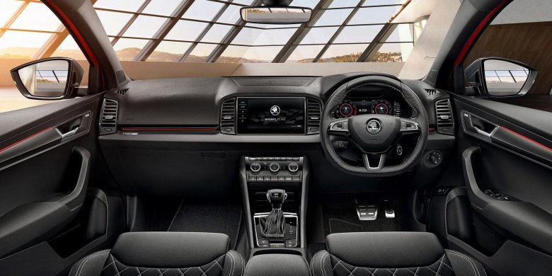 Skoda karoq салон