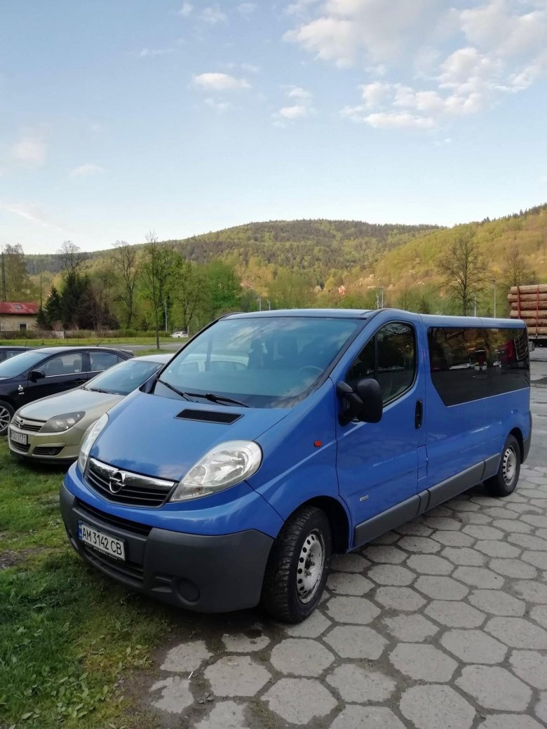 Опель виваро 1