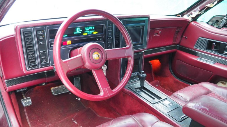 Buick regal 1987 интерьер