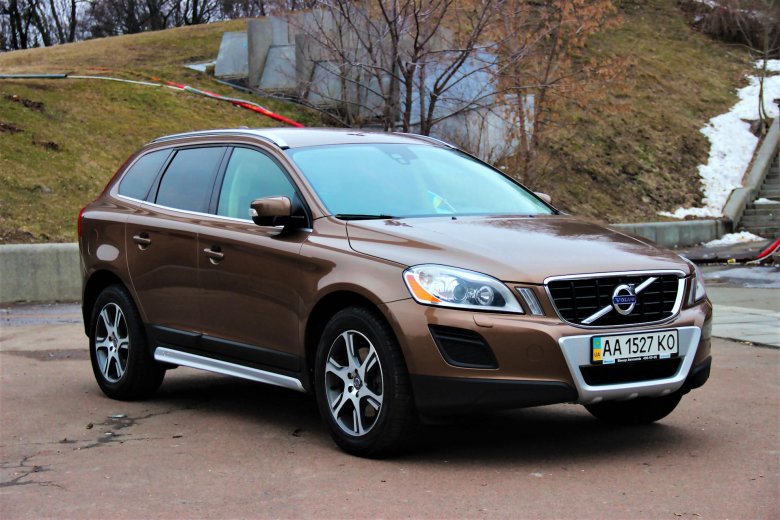 Volvo xc60 2010
