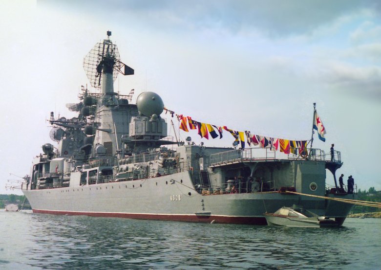 Флагман черноморского флота крейсер москва