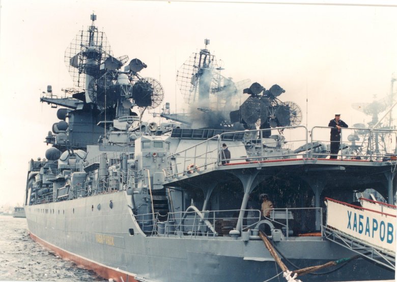 Флагман черноморского флота ракетный крейсер москва