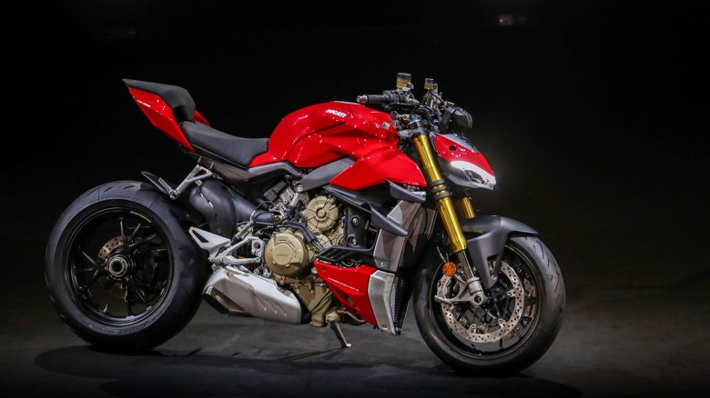 Стрит файтер мотоцикл