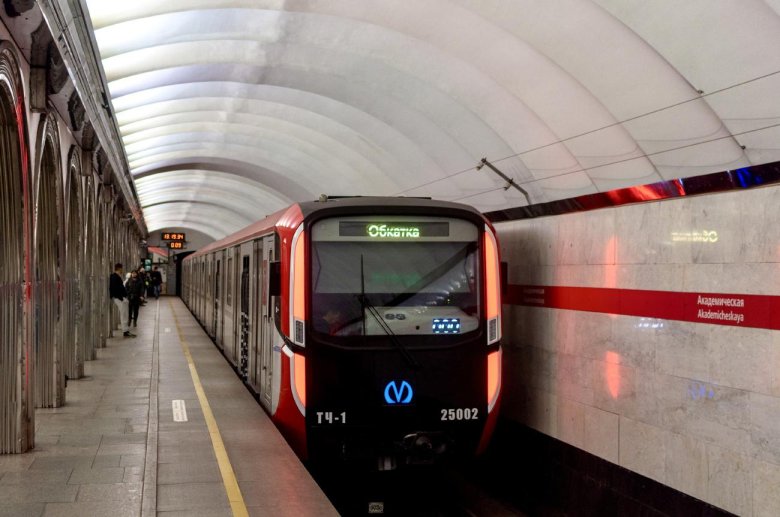 Поезд метро балтиец санкт-петербург