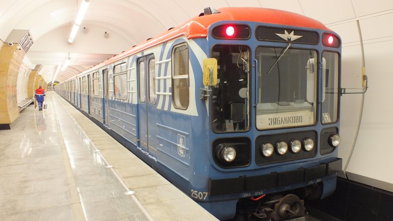 Москва вагон метро