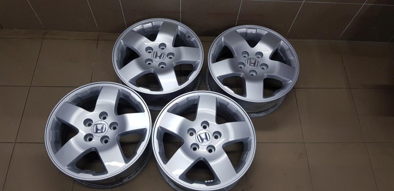 Оригинал диски хонда джаз 2004 года