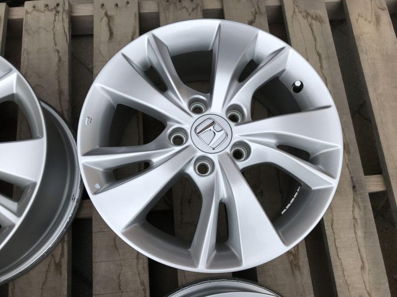 Диски оригинальные хонда аккорд 8