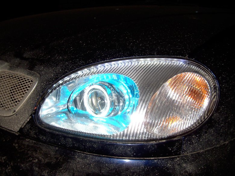 Chevrolet lanos линза