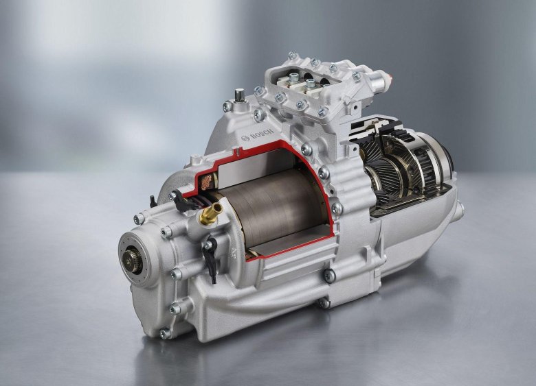 Тяговый электродвигатель электромобиля тесла