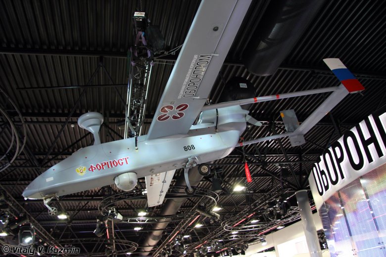 Российский ударный беспилотник форпост-р