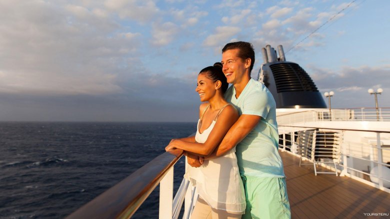 Девушка на круизном лайнере