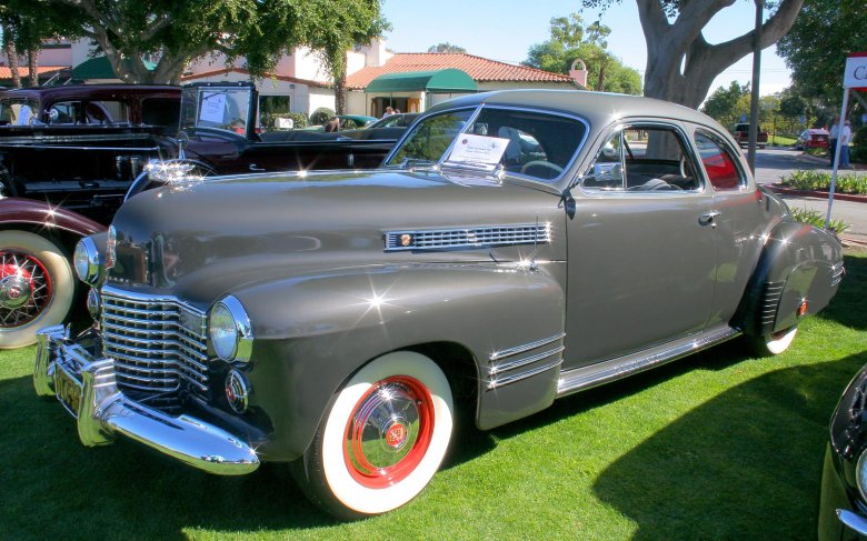 Cadillac series 62 coupe 1941