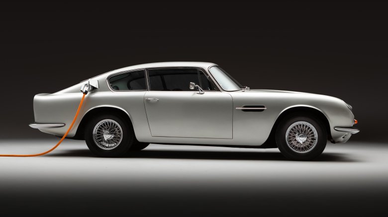 Aston martin db 6