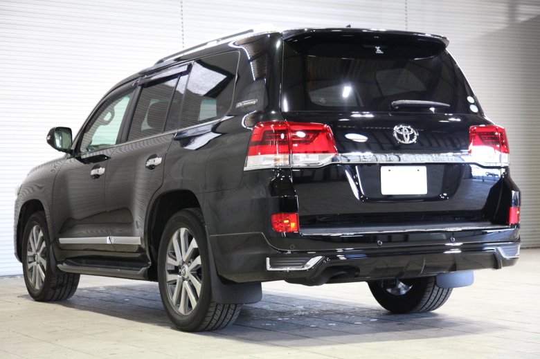 Тойота ленд крузер 200 2017