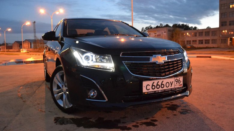 Chevrolet cruze 2012 черный