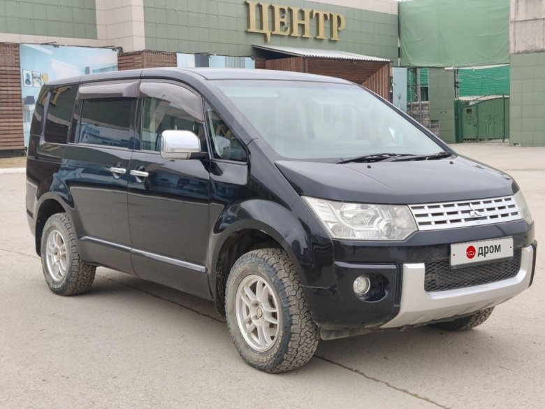 Митсубиси делика д5