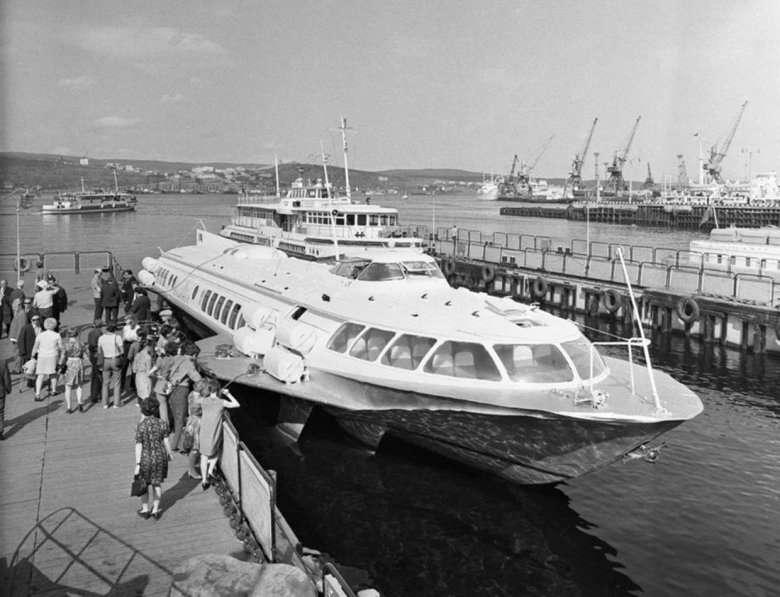 Речной теплоход ракета