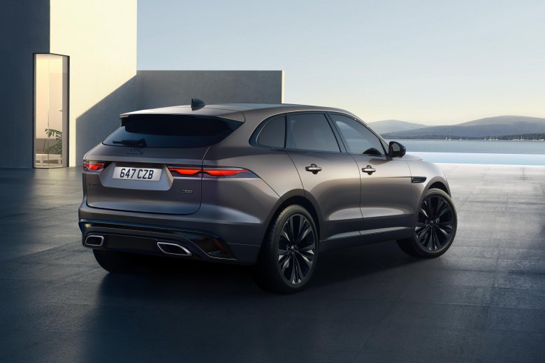 Jaguar f pace 2022