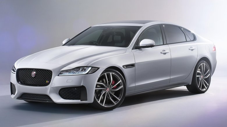 Jaguar xf 2016